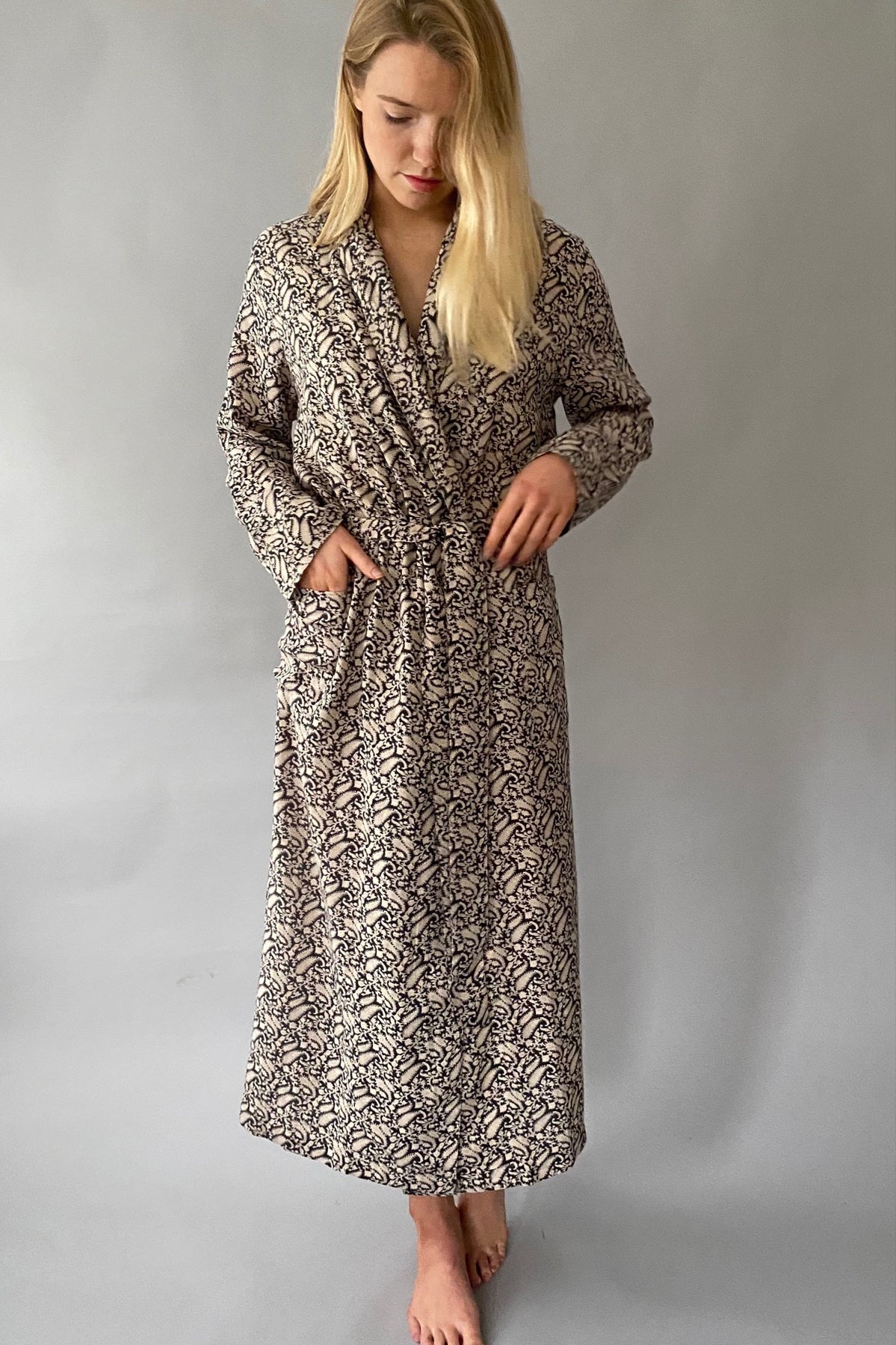 Paisley silk dressing top gown